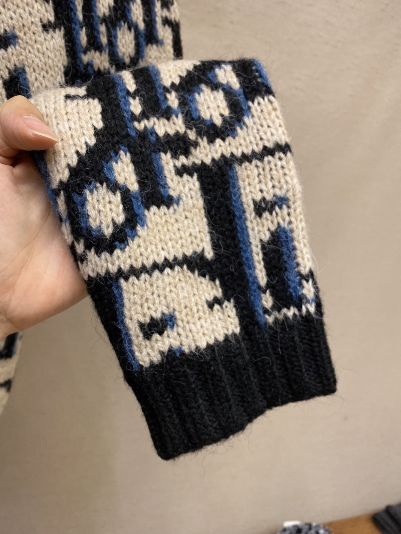 chr1st1an D10r sweaters